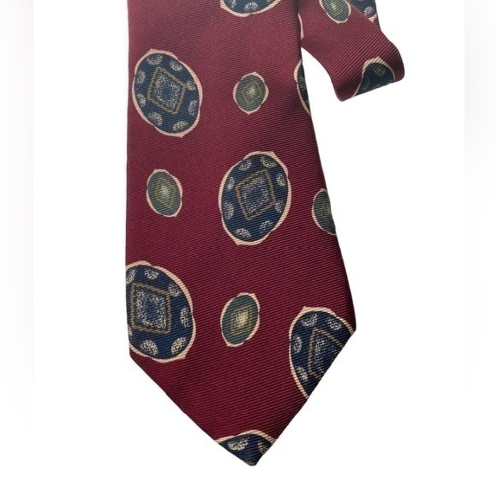 Jos A Bank men’s executive handmade silk maroon necktie
